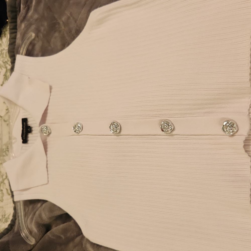 New with Tag, Women's White Sleeveless Top